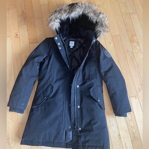 Girls Gap Parka size Medium in Black.